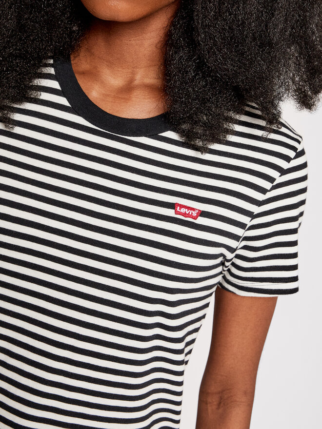 Levi's® Levi's® T-Shirt The Perfect 39185-0087 Μαύρο Regular Fit