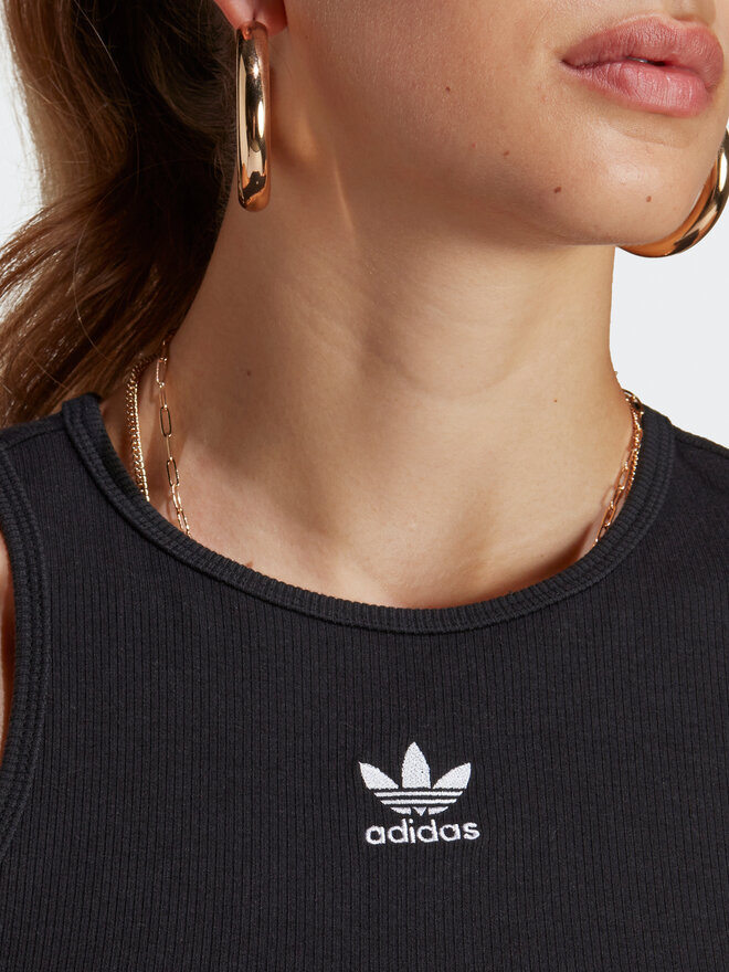 adidas adidas Τοπ adicolor Essentials IB9110 Μαύρο Slim Fit