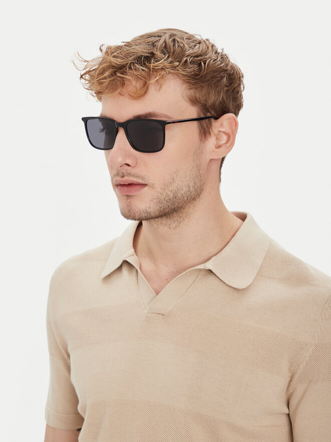 HUGO Ochelari de soare HUGO 1344/S 207975 Negru