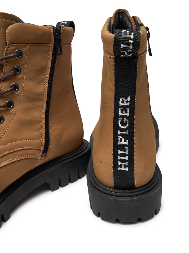 Tommy Hilfiger Schnürstiefeletten Tommy Hilfiger Casual Hilfiger Chunk Z Nbk Boot FM0FM05149 Braun