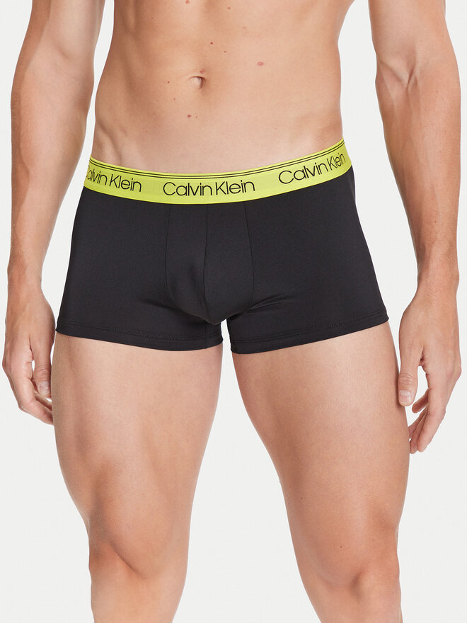 Calvin Klein Underwear Calvin Klein Underwear Набір з 3 пар боксерів 000NB2569A Чорний
