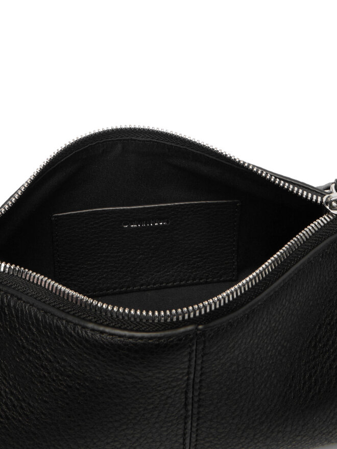 Calvin Klein Handtasche Calvin Klein Slouchy Leather Small Conv Bag LV04F3659G Schwarz