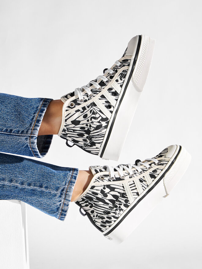 adidas Снікерcи adidas Nizza Platform Mid W GY9424 Білий