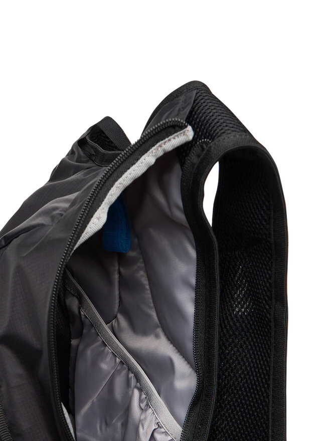 Salomon Rucsac Salomon Cross 4 LC2184900 Negru
