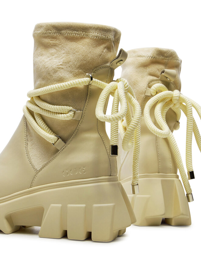 GOE Botines GOE OO2N4128 Beis