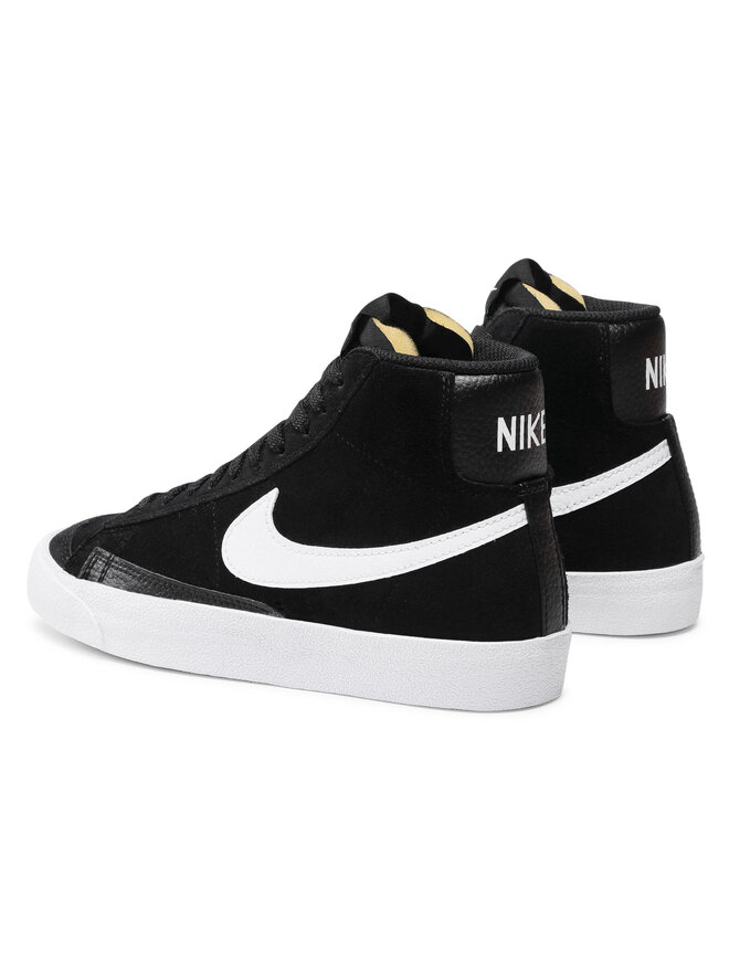 Nike Снікерcи Nike Blazer Mid '77 DD6613 001 Чорний