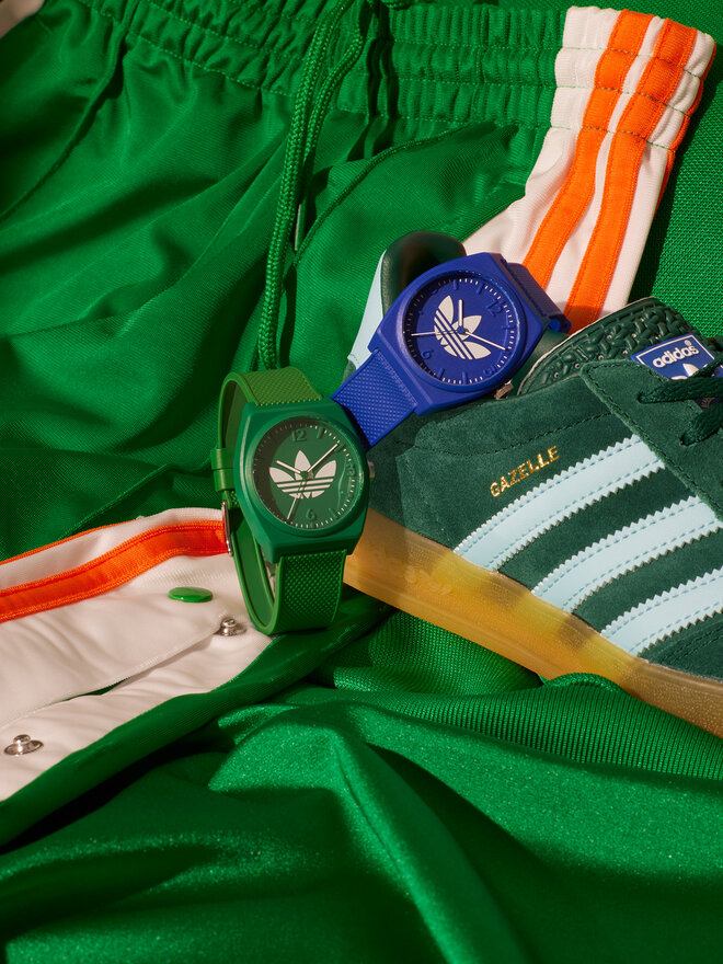 Uhr adidas Originals Project Two Watch AOST23050 Grun eschuhe.at