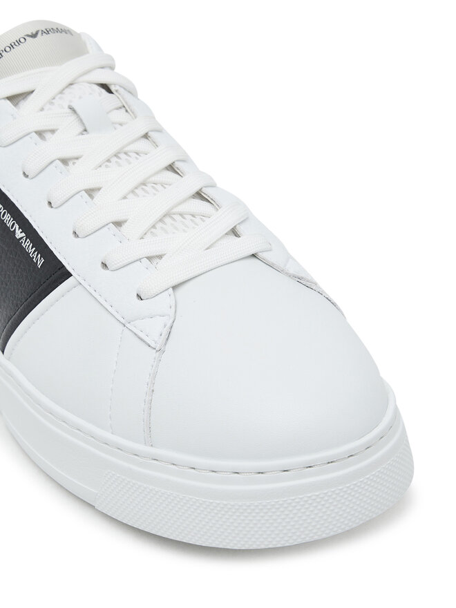 Emporio Armani Снікерcи Emporio Armani EM003701 AF18017 MZ309 Білий