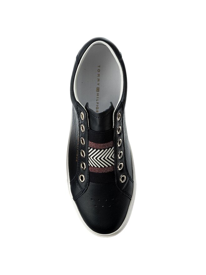 Tommy hilfiger venus 8 on sale
