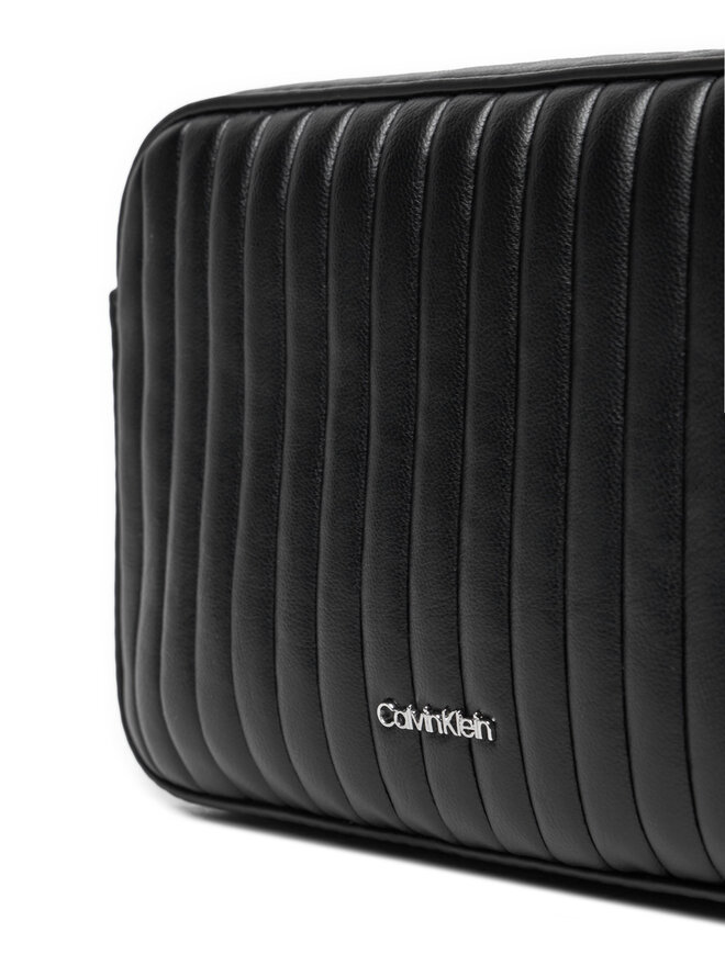 Calvin Klein Soma Calvin Klein Mini Line Quilt Camera Bag K60K613078 Melns