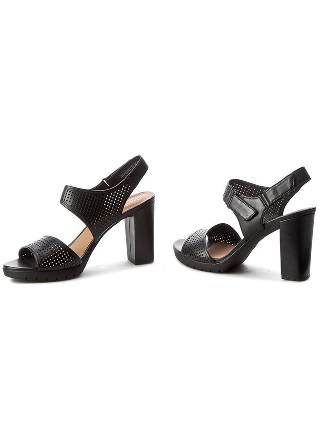 Clarks pastina top