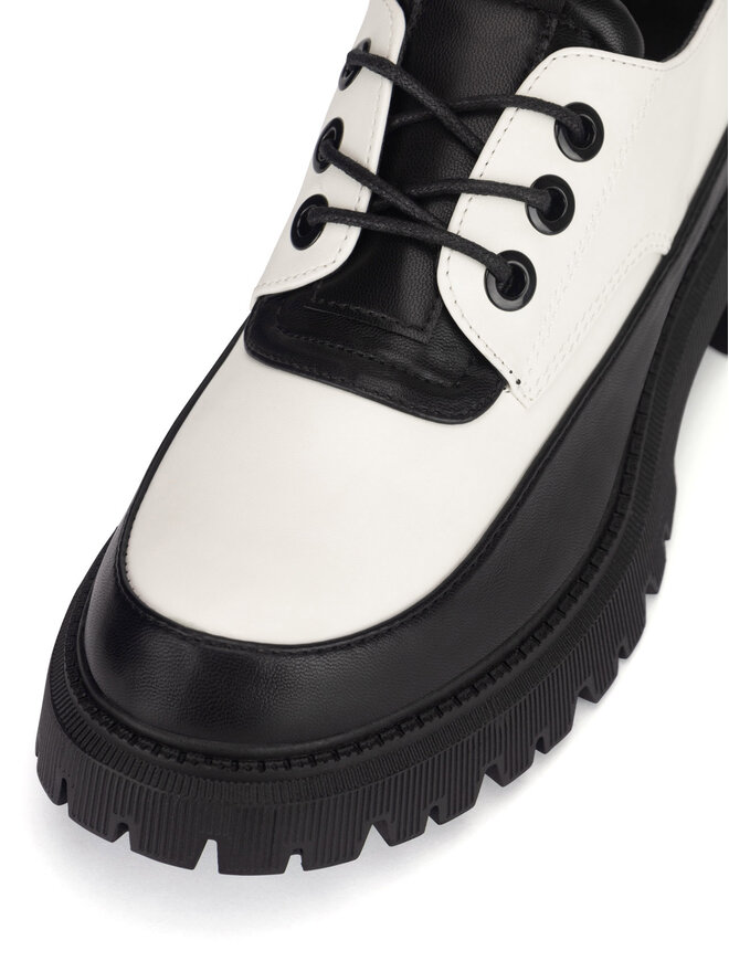 DeeZee Loafersy DeeZee WS5875-10 Biały
