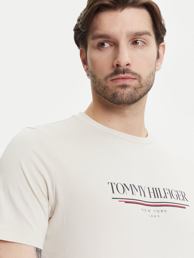 Tommy Hilfiger Tommy Hilfiger Camiseta Brand Love MW0MW40324 Beis Regular Fit