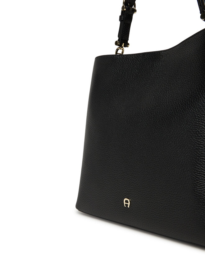 Aigner Τσάντα Aigner Delia M 136189 Μαύρο
