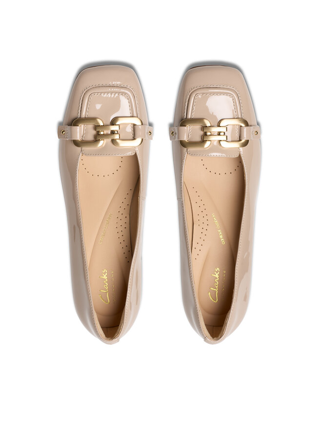 Clarks Обувки на ток Clarks Nyta45 Court 26181319 Бежов