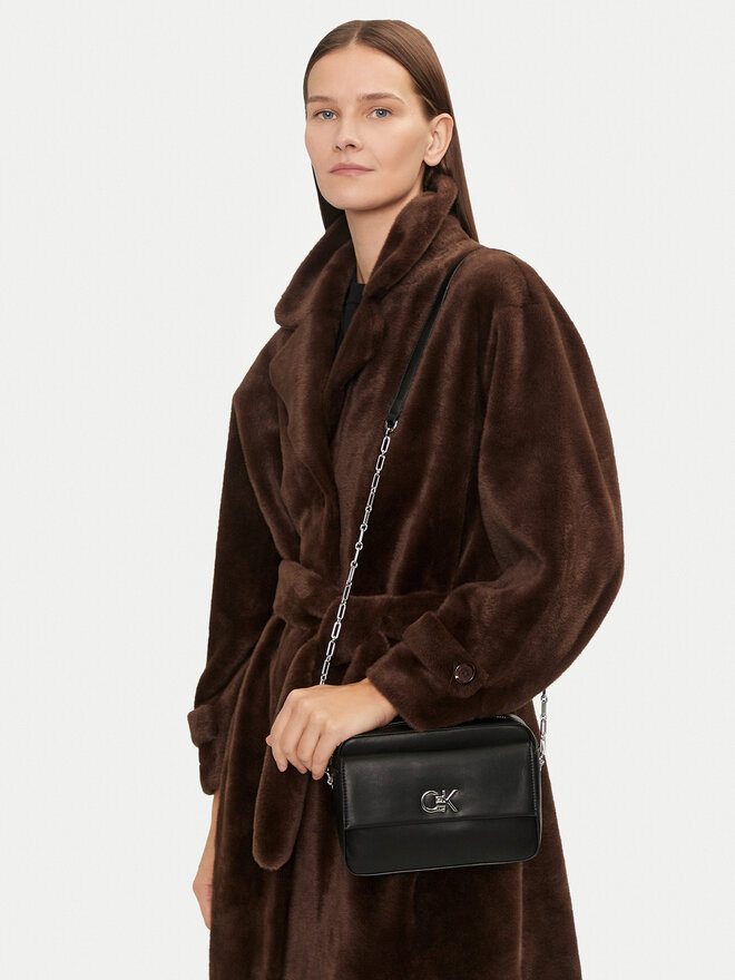 Calvin Klein Kabelka Calvin Klein Ck Pocket Camera Bag K60K613089 Černá