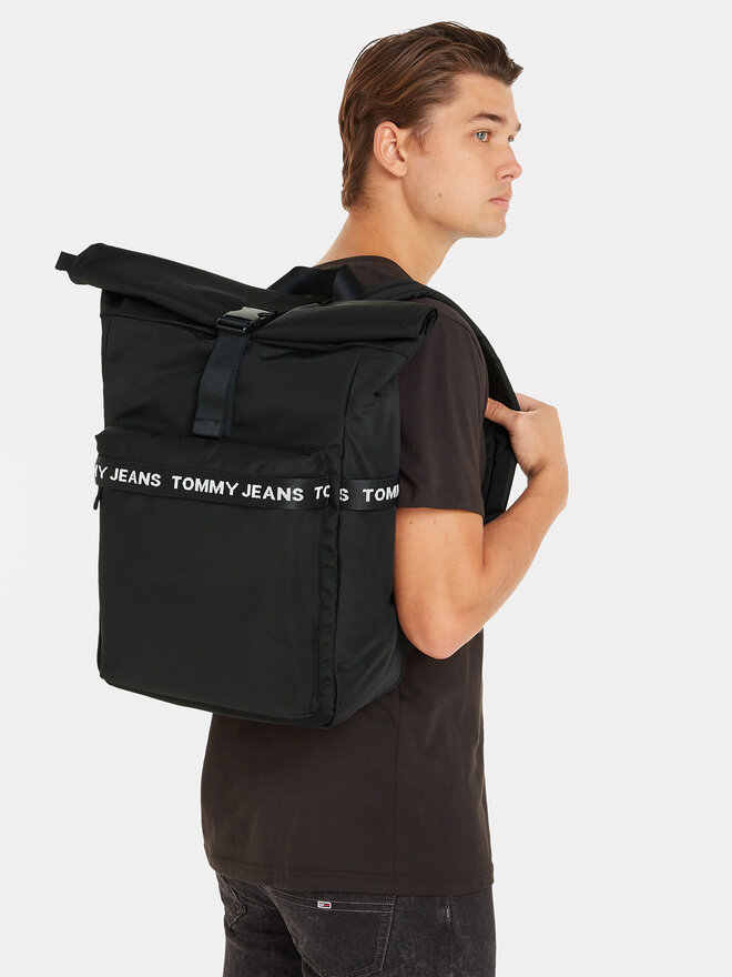 Tommy Jeans Batoh Tommy Jeans Tjm Essential Rolltop Bp AM0AM11176 Černá