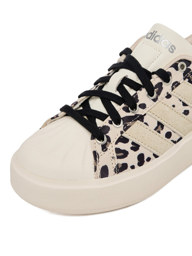 adidas Снікерcи adidas CEO-STREETTALK BOLD KJ0401 Бежевий