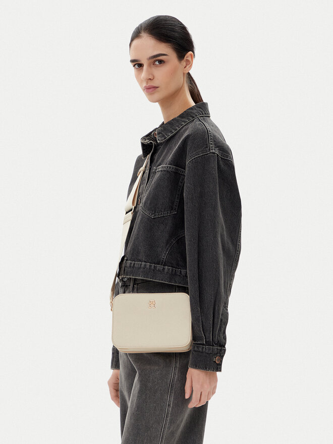 Tommy Hilfiger Kabelka Tommy Hilfiger Th Logotape Camera Bag AW0AW17229 Béžová