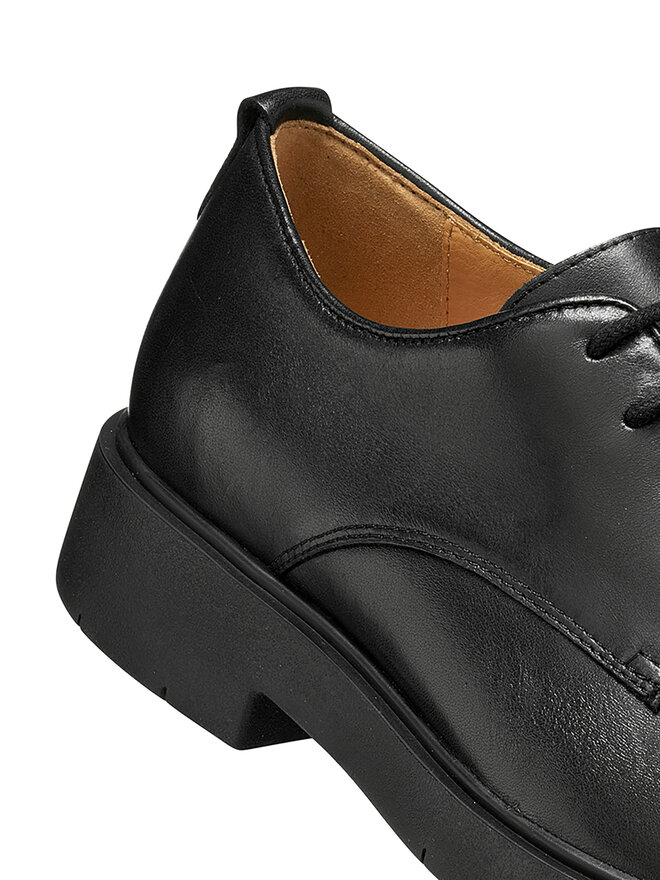 Geox Halbschuhe Geox D Spherica Ec1 B D66DKE 43 C9999 Schwarz