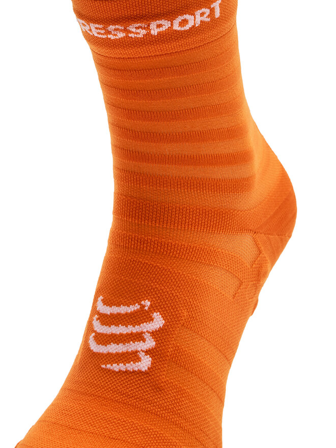 Compressport Skarpety wysokie unisex Compressport Pro Racing Socks V4.0 Ultralight Run High XU00050B Czerwony