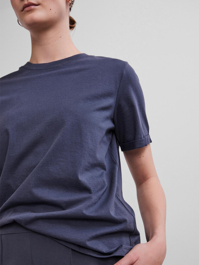 Pieces Pieces Póló Ria 17086970 Sötétkék Regular Fit