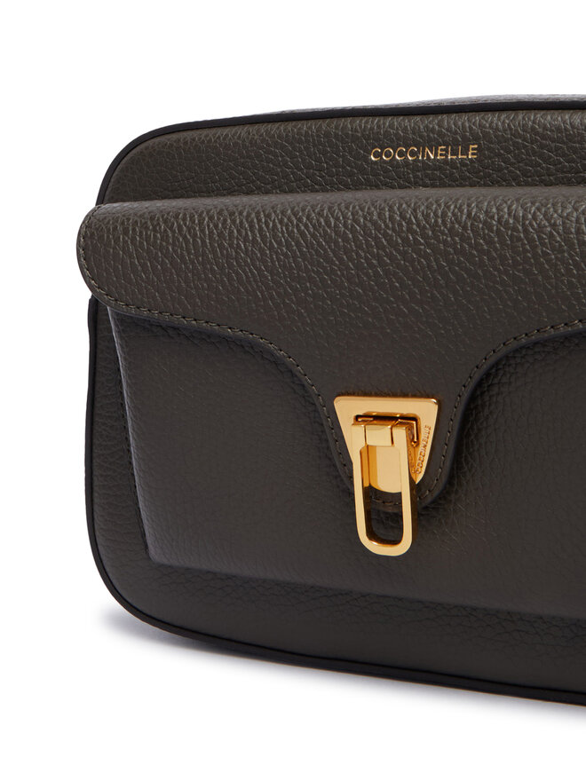 Coccinelle Сумка Coccinelle MF6 Coccinelle Beat Soft E1 MF6 15 02 01 Хакі