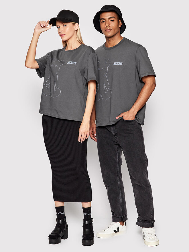 2005 2005 Футболка Unisex Horned Сірий Relaxed Fit