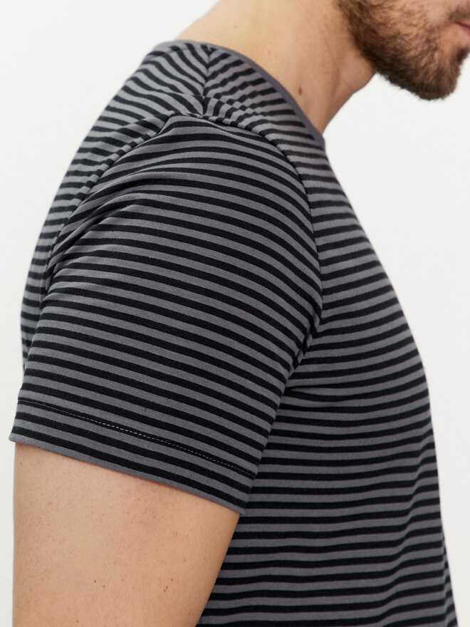Calvin Klein Calvin Klein Marškinėliai K10K112520 Juoda Regular Fit