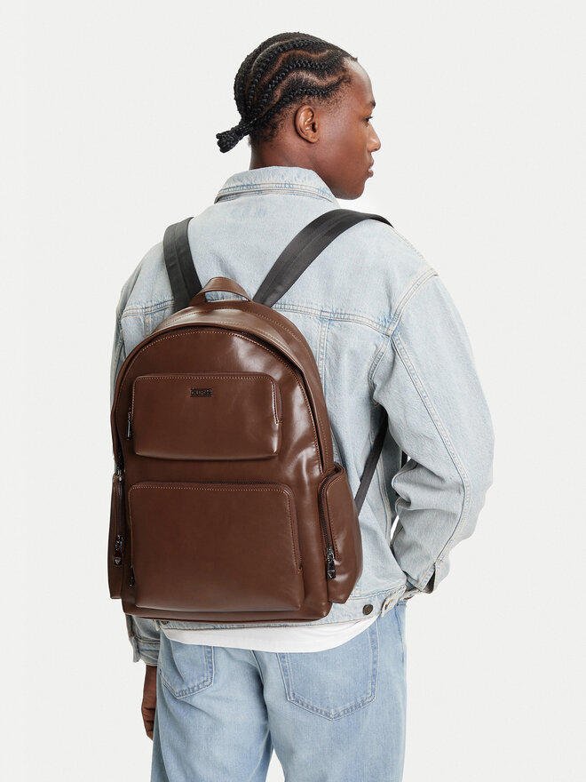 Guess Rucksack Guess HMBOCA P5342 Braun