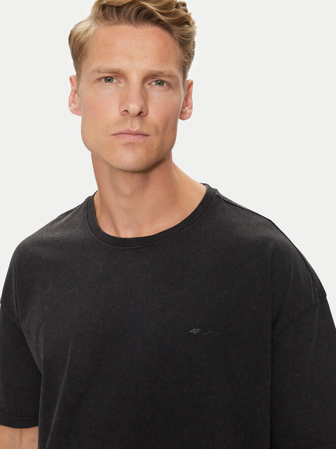 4F 4F T-Shirt 4FWSS24TTSHM1316 Μαύρο Oversize