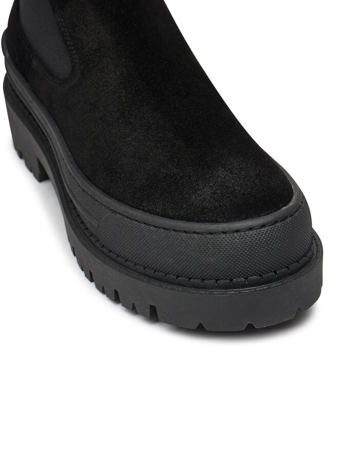 Tommy Jeans Боти тип челси Tommy Jeans Tjw Foxing Chelsea Suede EN0EN02631 Черен