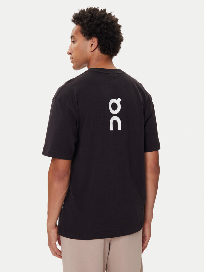 On On Camiseta Club-T 1ME1005 Negro Relaxed Fit