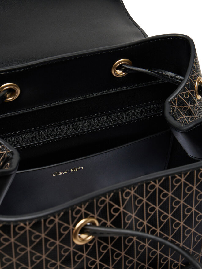Calvin Klein Hátizsák Calvin Klein Emblem Aop Flap Backpack LV04F3271G Fekete
