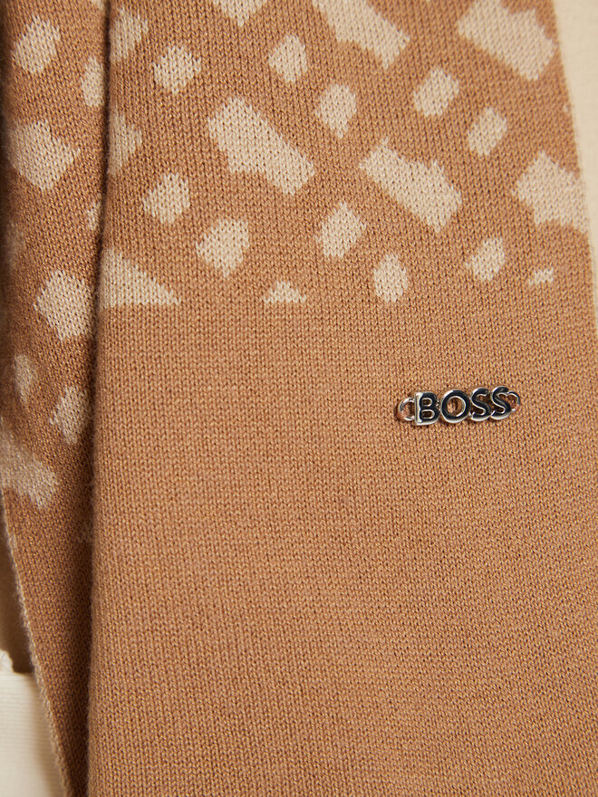 BOSS Зимен шал Boss 50524279 Бежов