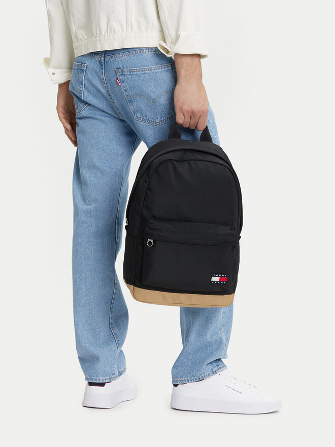 Tommy Jeans Mugursoma Tommy Jeans Tjm Ess Daily Dome Backpack AM0AM13356 Melns