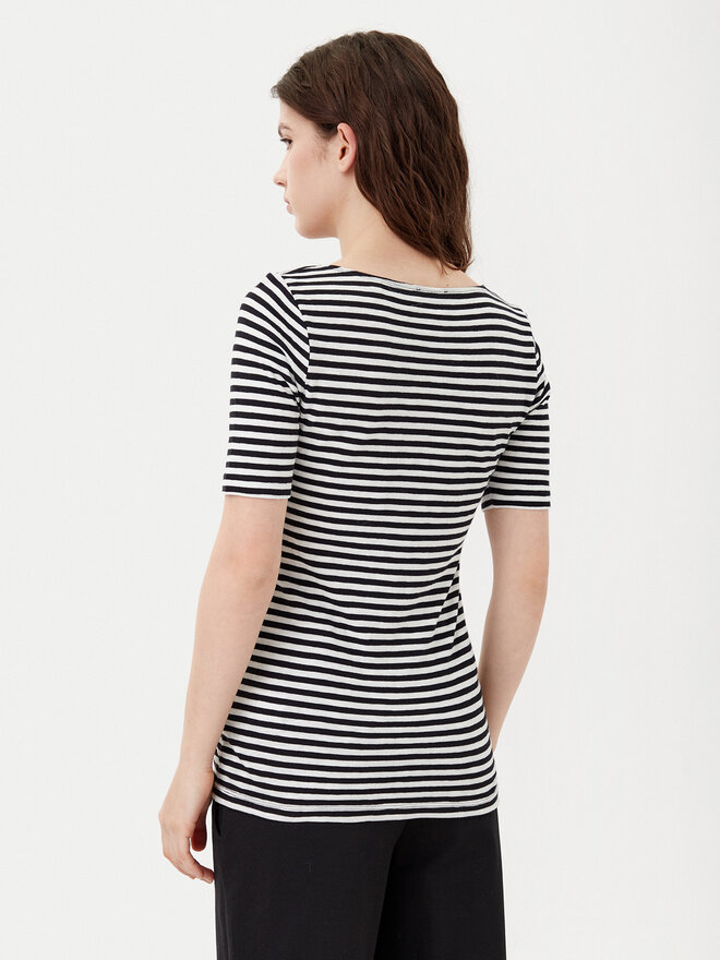 Marc O'Polo Marc O'Polo Marškinėliai B01219651333 Juoda Regular Fit