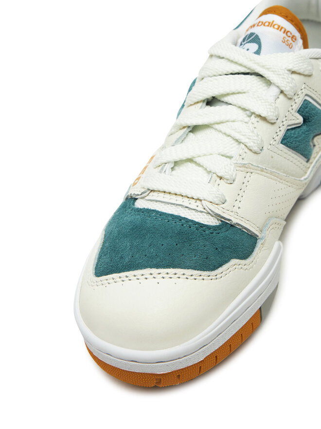 New Balance Sneakersy New Balance BB550VRA Biały