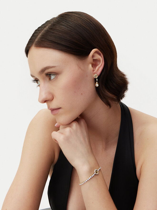 Guess Náušnice Guess JUBE05 235JW Zlatá
