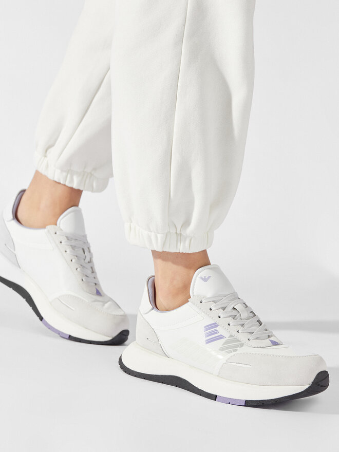 Emporio Armani Sneakersy Emporio Armani X3X160 XN821 S770 Biela