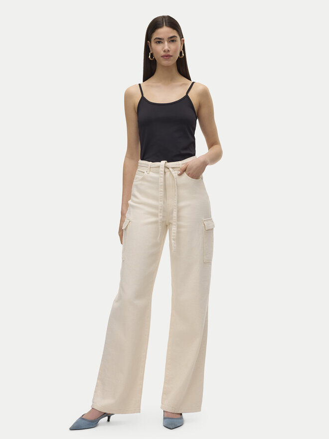 Vero Moda Vero Moda Marškinėliai Million 10306903 Juoda Regular Fit