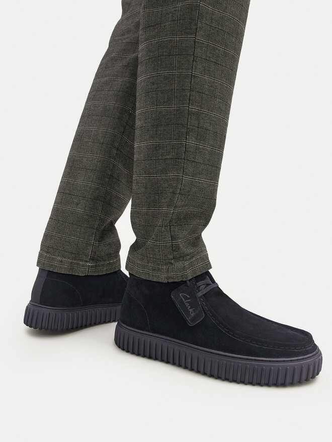 Clarks Šnurovacia obuv Clarks Torhill Hi 26173664 Čierna