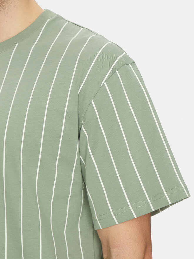 Karl Kani Karl Kani Camiseta 60300340 Verde Regular Fit