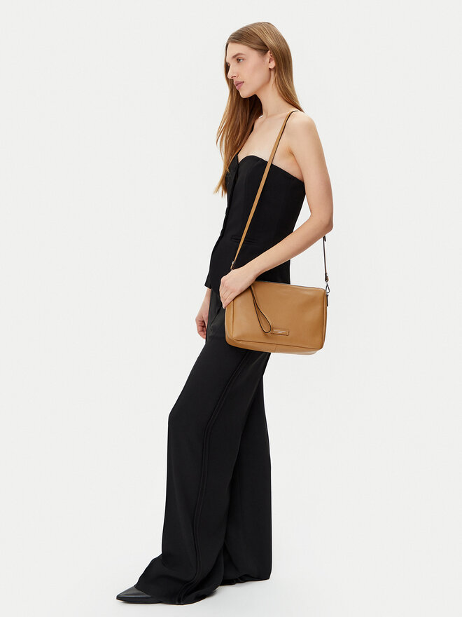 Gianni Chiarini Kabelka Gianni Chiarini BS 10225 GRN Hnědá