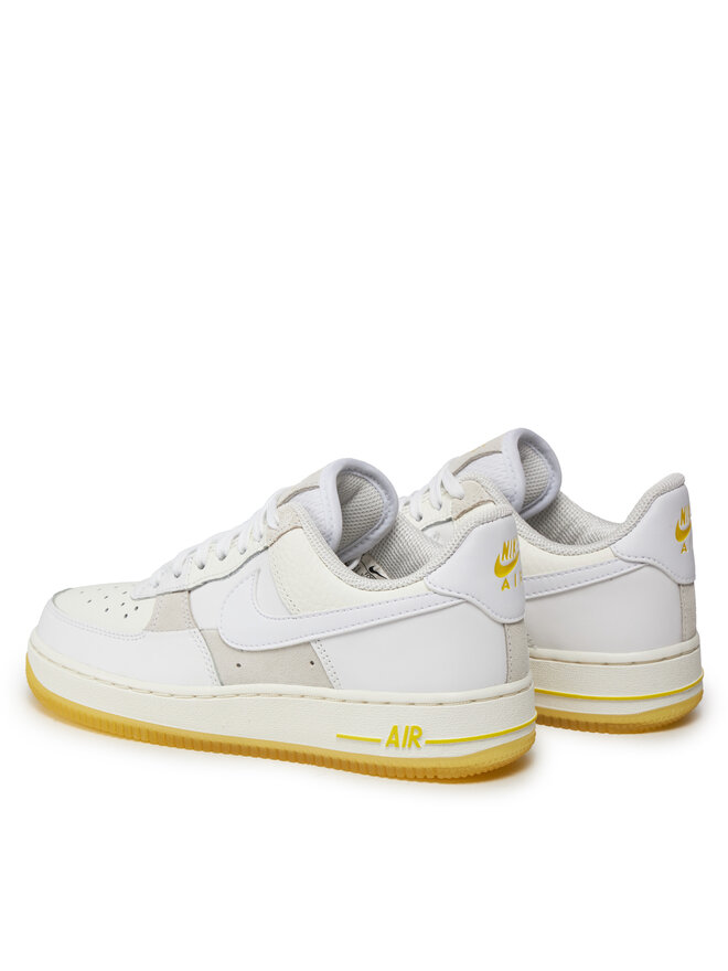Sneakers Nike Air Force 1 07 Low FQ0709 100 Blanc chaussures