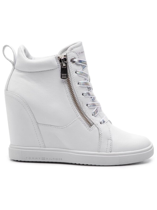Tommy Hilfiger Sneakers Tommy Hilfiger Iridescent Dress Sneaker FW0FW03921 Weiß