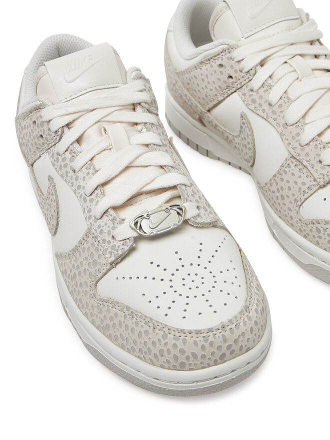 Nike Sneakersy Nike Dunk Low Prm FV6516 001 Biały