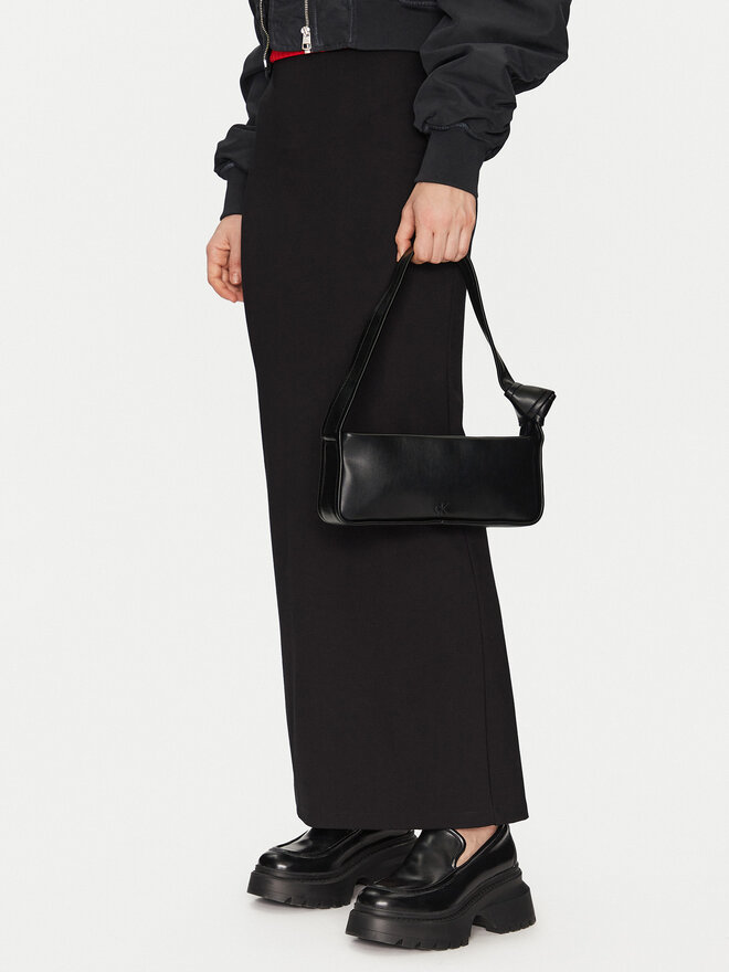 Calvin Klein Jeans Táska Calvin Klein Jeans K60K613055 Fekete