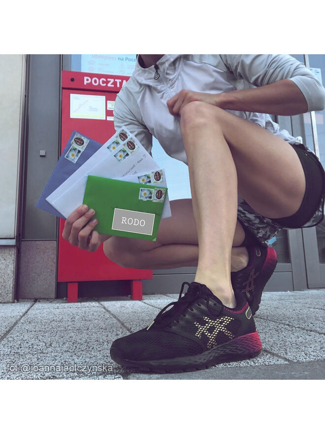 Asics Tekaški čevlji Asics RoadHawk FF 2 1011A590 Črna