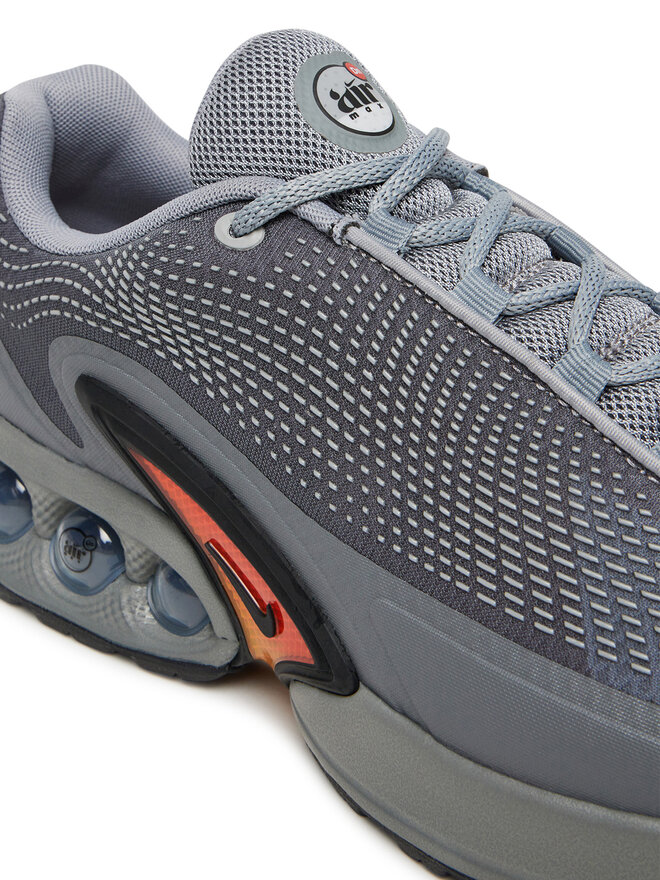 Nike Сникърси Nike Air Max DN DV3337 Сив